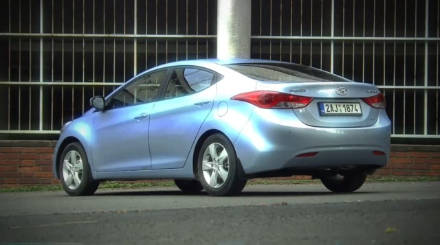 Hyundai Elantra 1,6 MPI AT Style