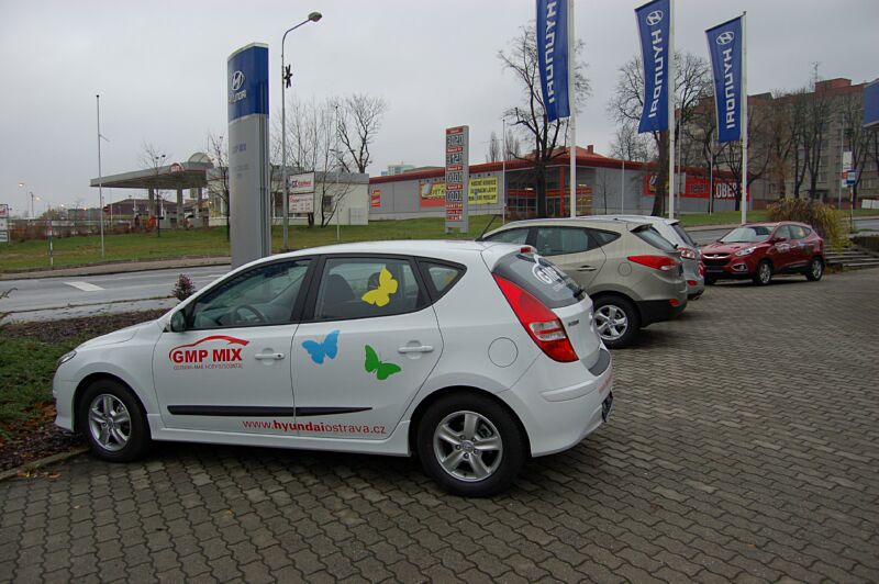 Den otev�en�ch dve�� s Hyundai ix20