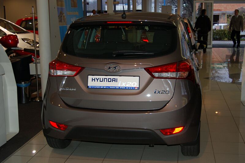 Den otev�en�ch dve�� s Hyundai ix20