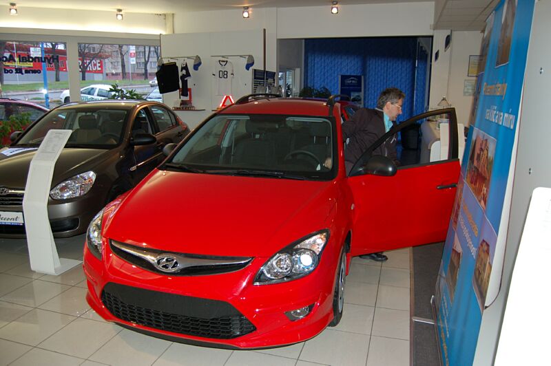 Den otev�en�ch dve�� s Hyundai ix20