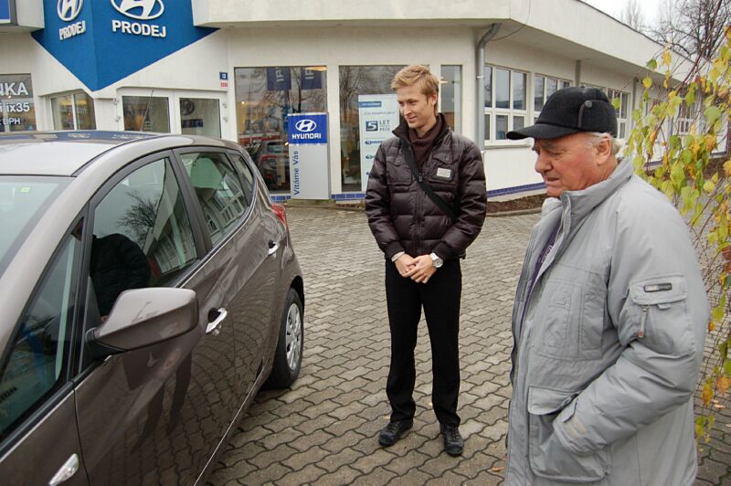 Den otev�en�ch dve�� s Hyundai ix20