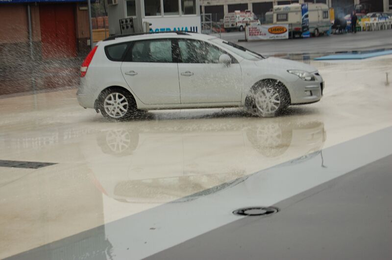 Den otev�en�ch dve�� s Hyundai ix20