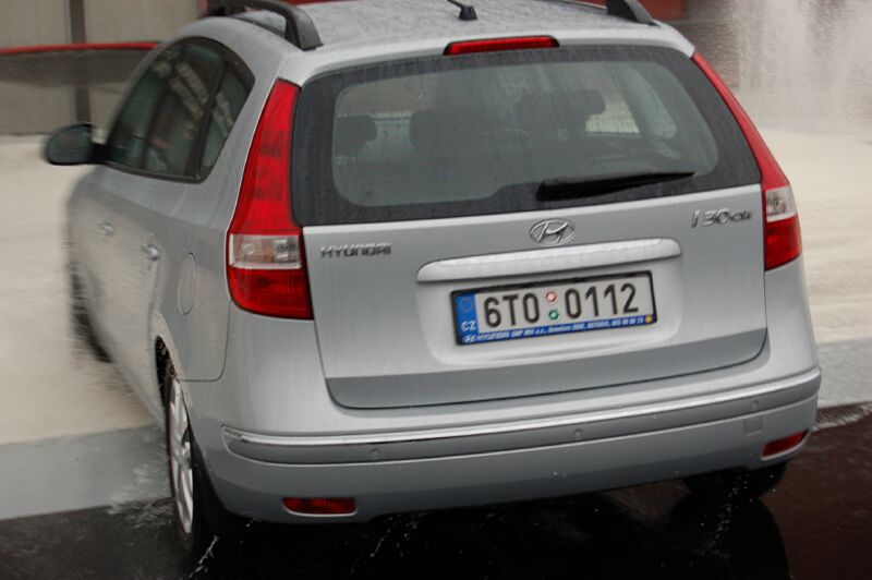 Den otev�en�ch dve�� s Hyundai ix20