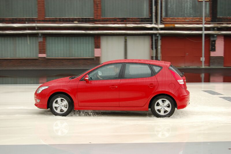 Den otev�en�ch dve�� s Hyundai ix20