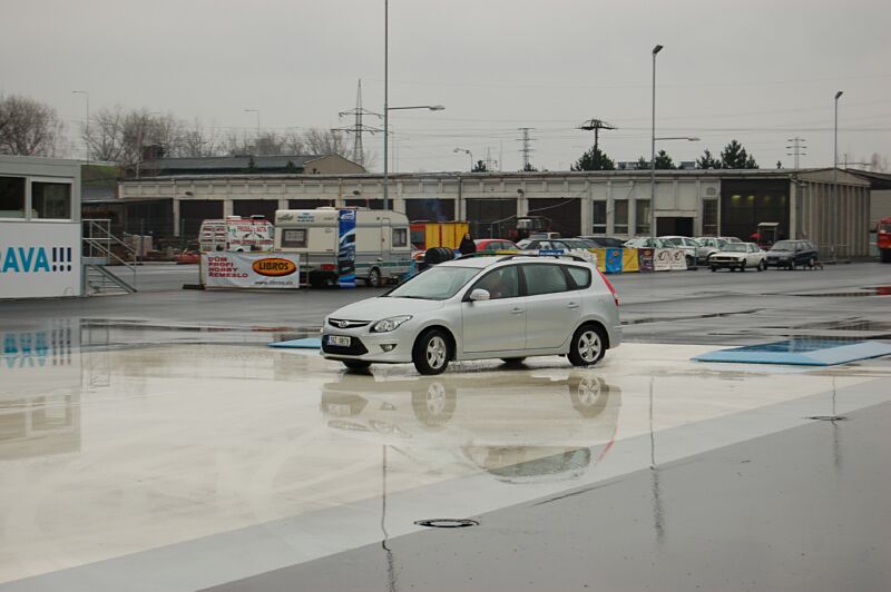 Den otev�en�ch dve�� s Hyundai ix20