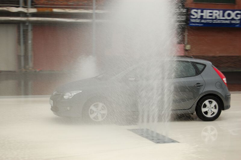 Den otev�en�ch dve�� s Hyundai ix20