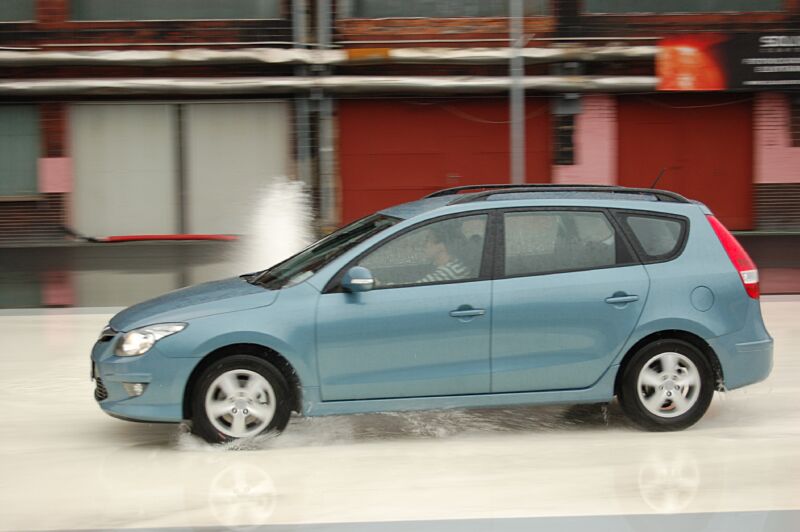 Den otev�en�ch dve�� s Hyundai ix20