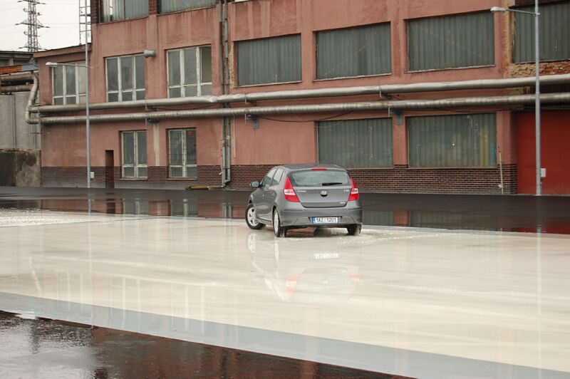 Den otev�en�ch dve�� s Hyundai ix20