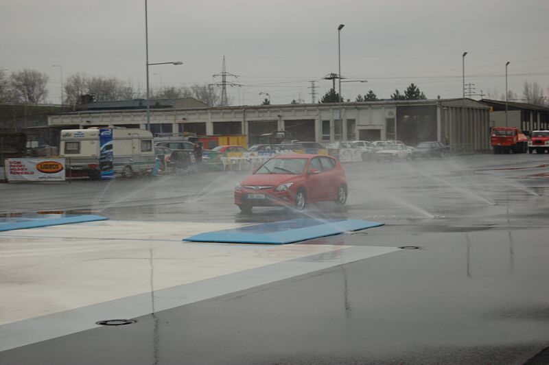 Den otev�en�ch dve�� s Hyundai ix20