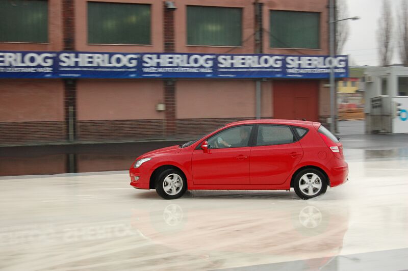 Den otev�en�ch dve�� s Hyundai ix20