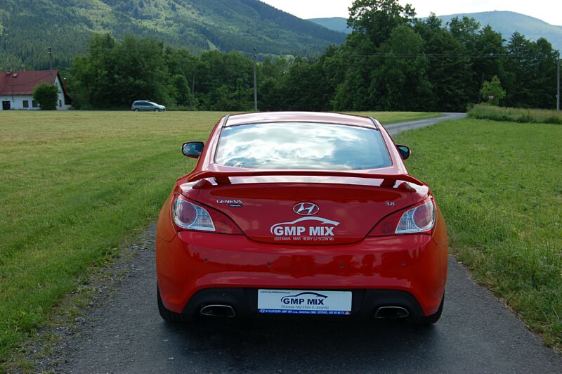 Hyundai Genesis Coupe