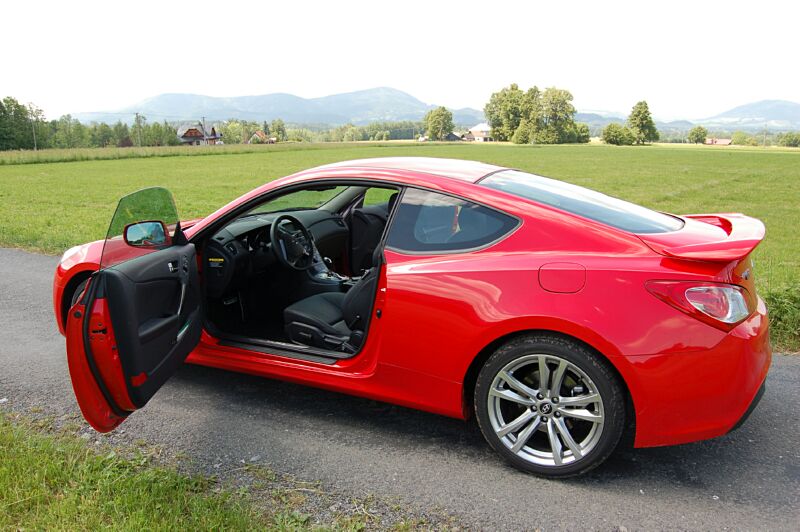 Hyundai Genesis Coupe