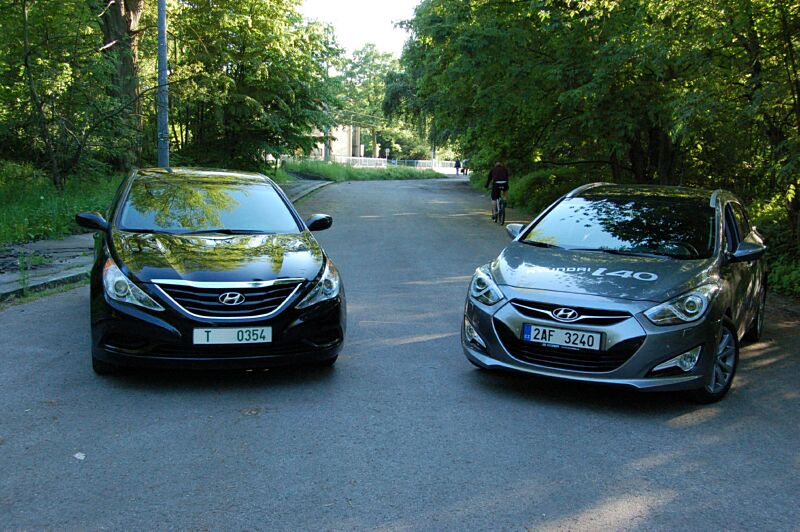 Hyundai i40cw a Hyundai Sonata YF