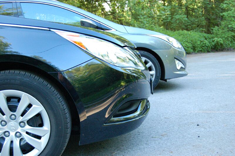 Hyundai i40cw a Hyundai Sonata YF