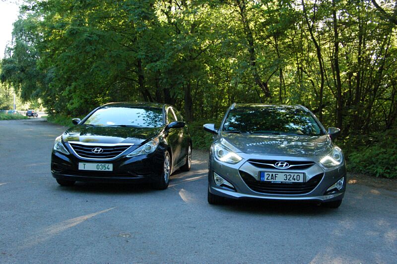 Hyundai i40cw a Hyundai Sonata YF