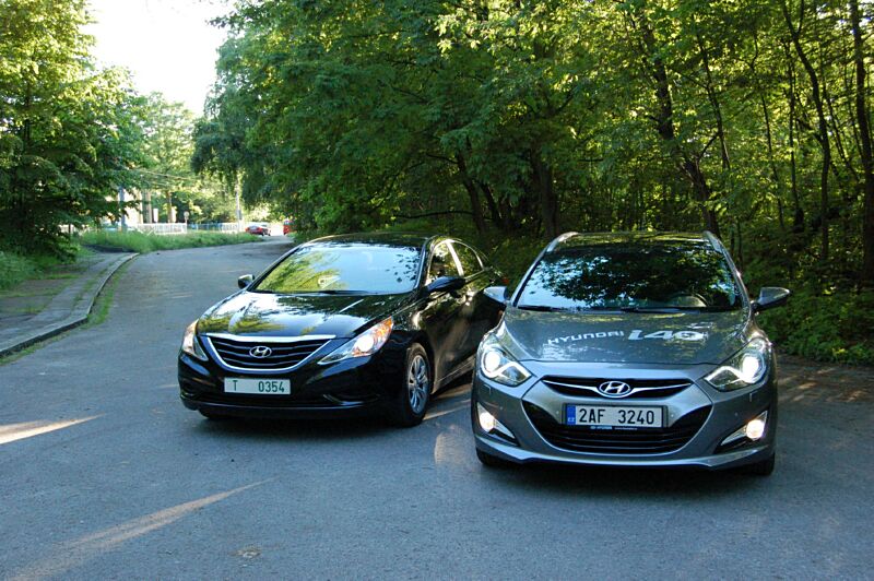 Hyundai i40cw a Hyundai Sonata YF