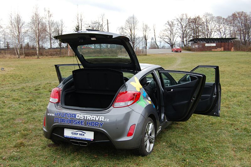 Hyundai Veloster