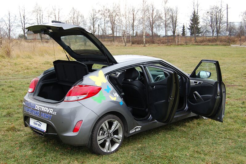 Hyundai Veloster