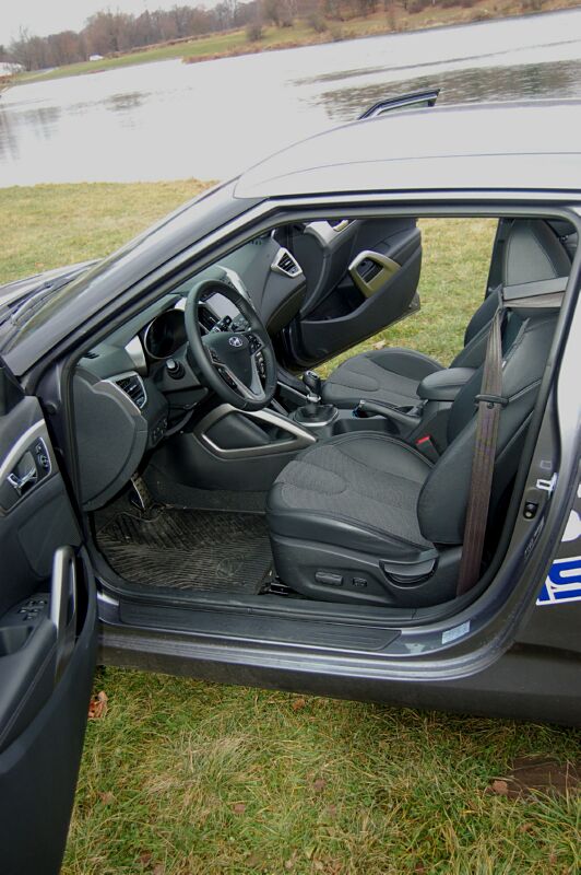 Hyundai Veloster