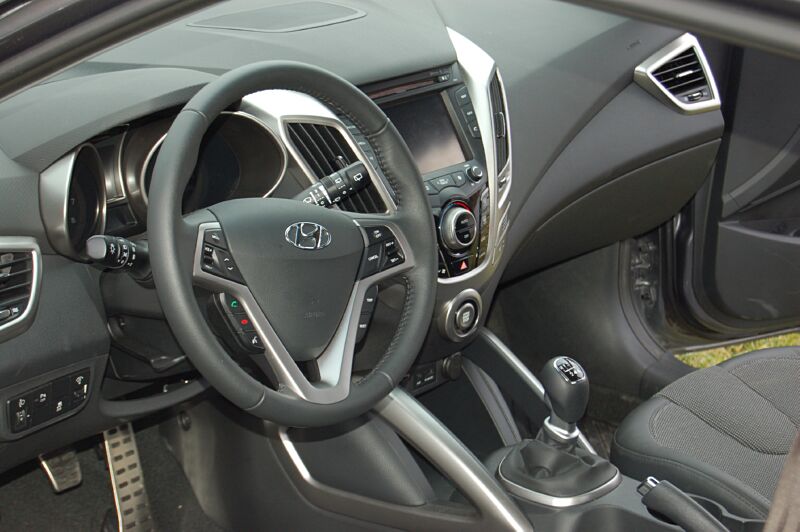 Hyundai Veloster