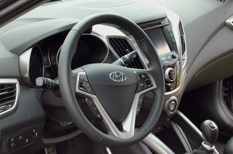 Hyundai Veloster