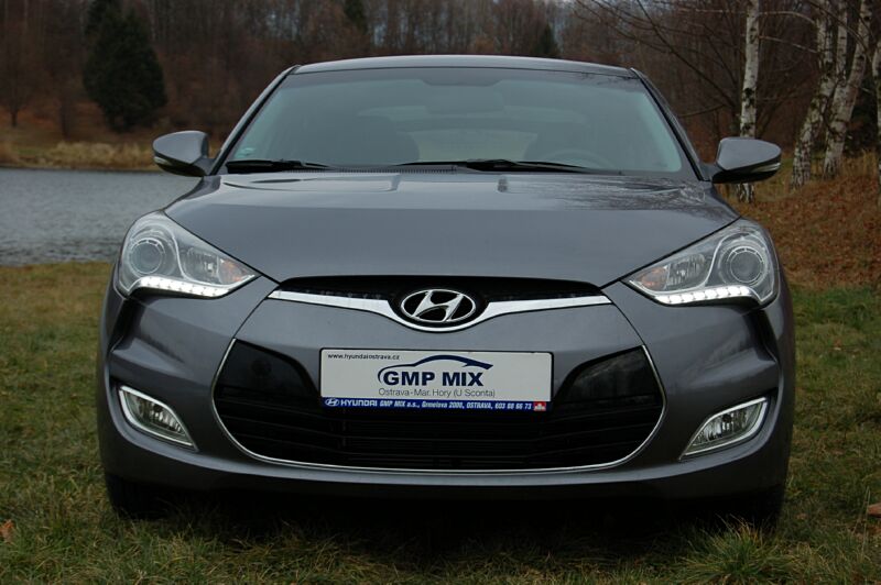 Hyundai Veloster