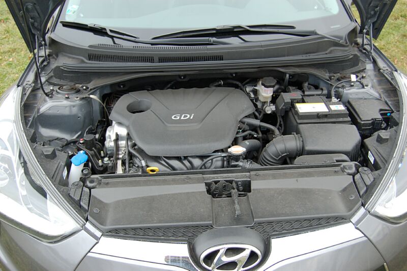 Hyundai Veloster