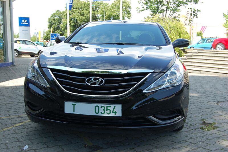 Hyundai Sonata YF