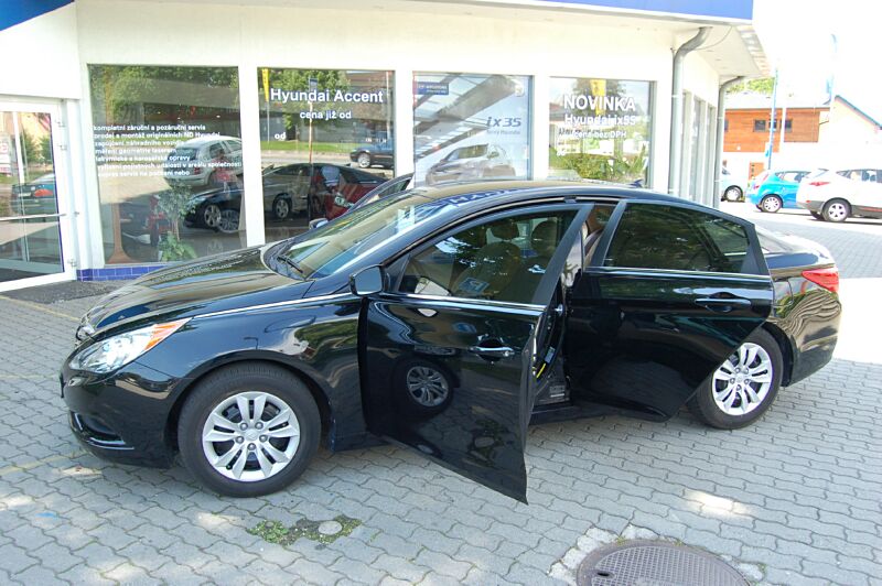 Hyundai Sonata YF
