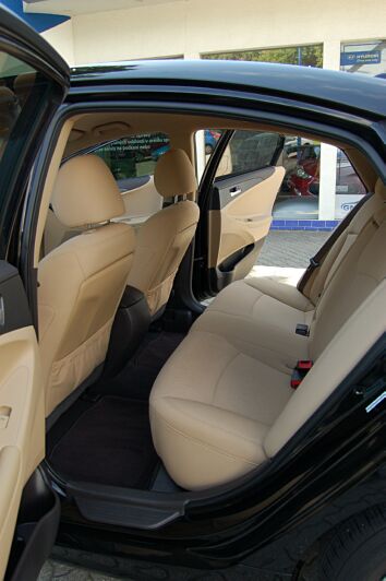 Hyundai Sonata YF