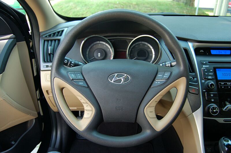 Hyundai Sonata YF